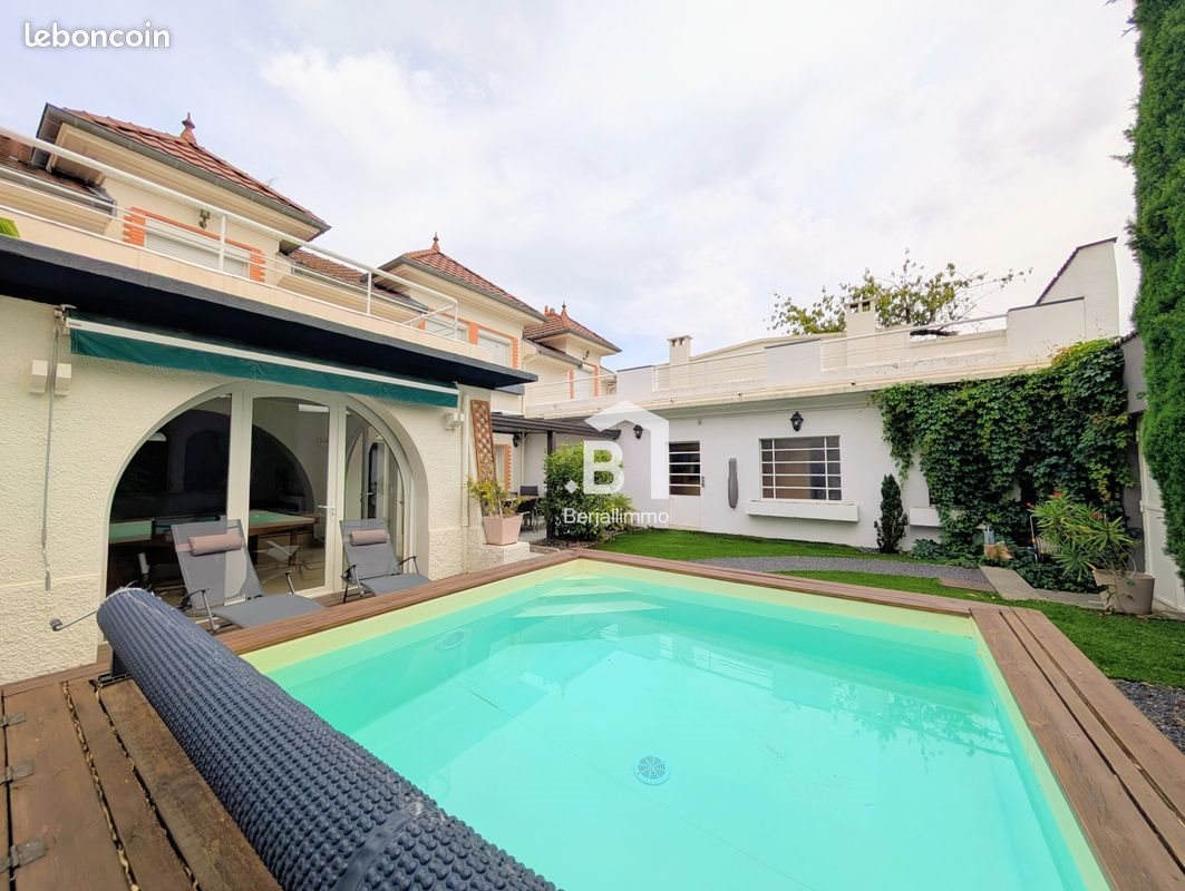 Maison à vendre, 197m², Bourgoin-Jallieu