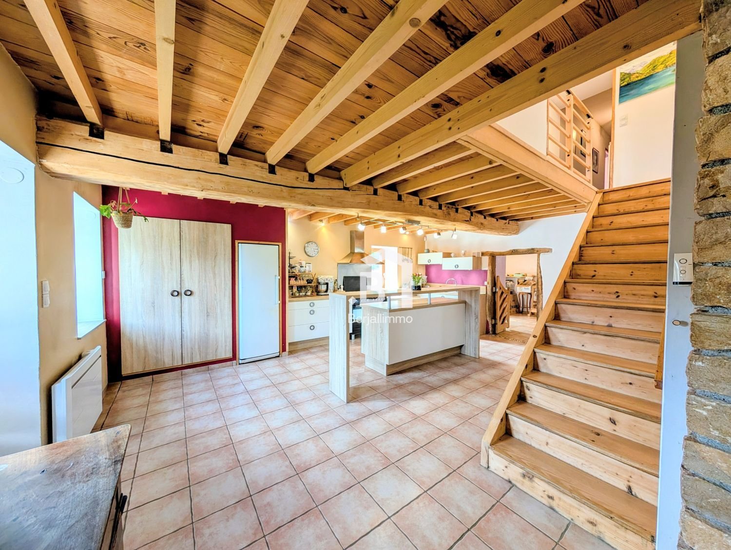 Maison à vendre, 275m², Frontonas