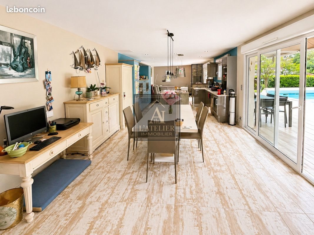 Maison à vendre, 176m², Solliès-Toucas
