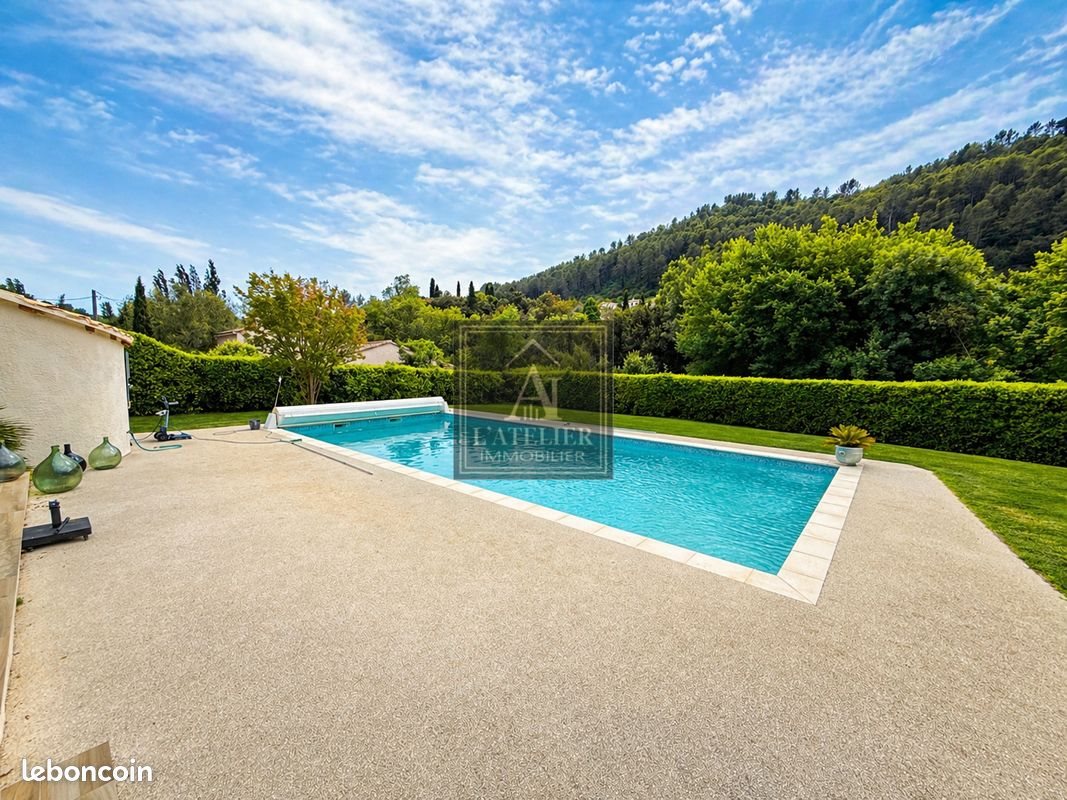 Maison à vendre, 176m², Solliès-Toucas