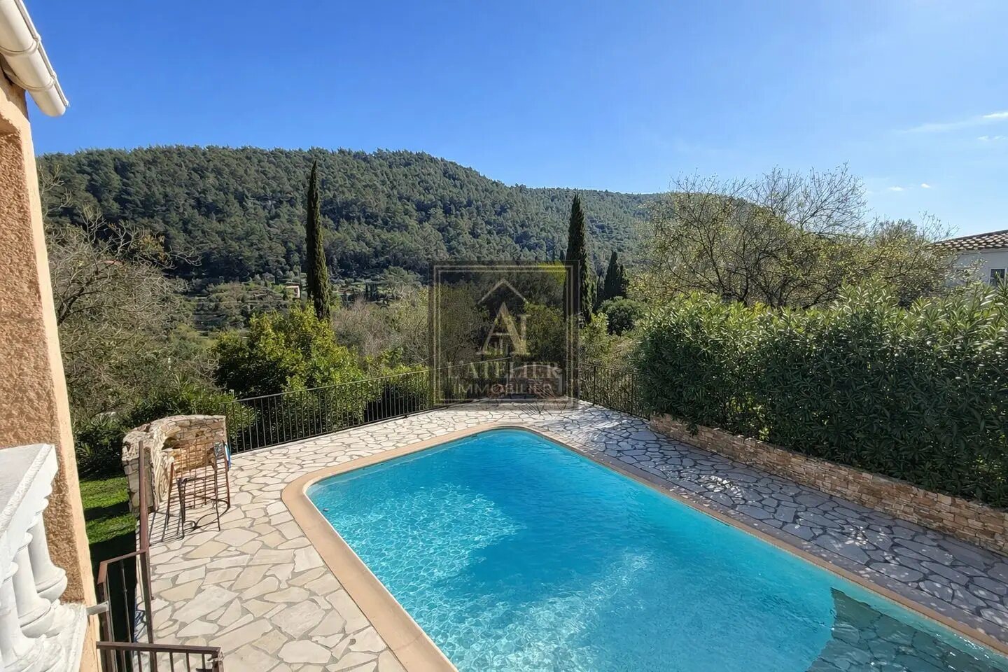 Maison à vendre, 175m², Solliès-Toucas