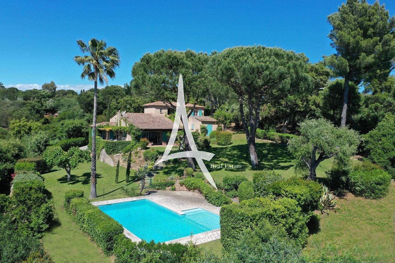 Maison à vendre, 200m², La Croix-Valmer