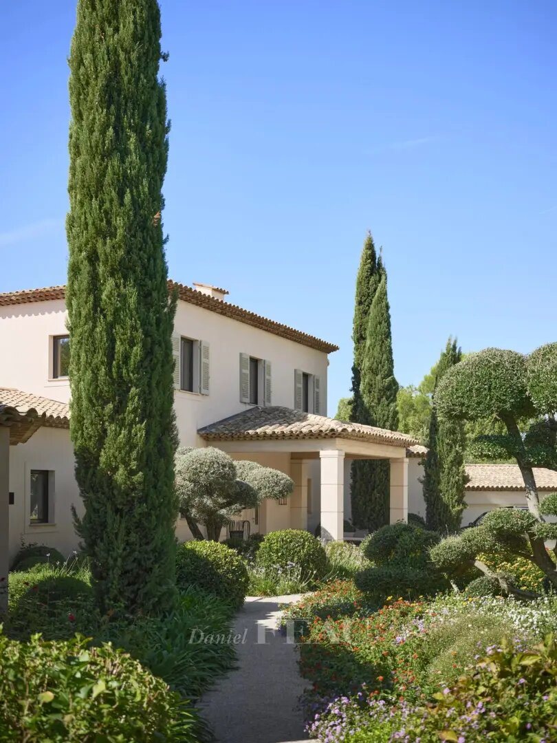 Maison à louer, 500m², Tourrettes