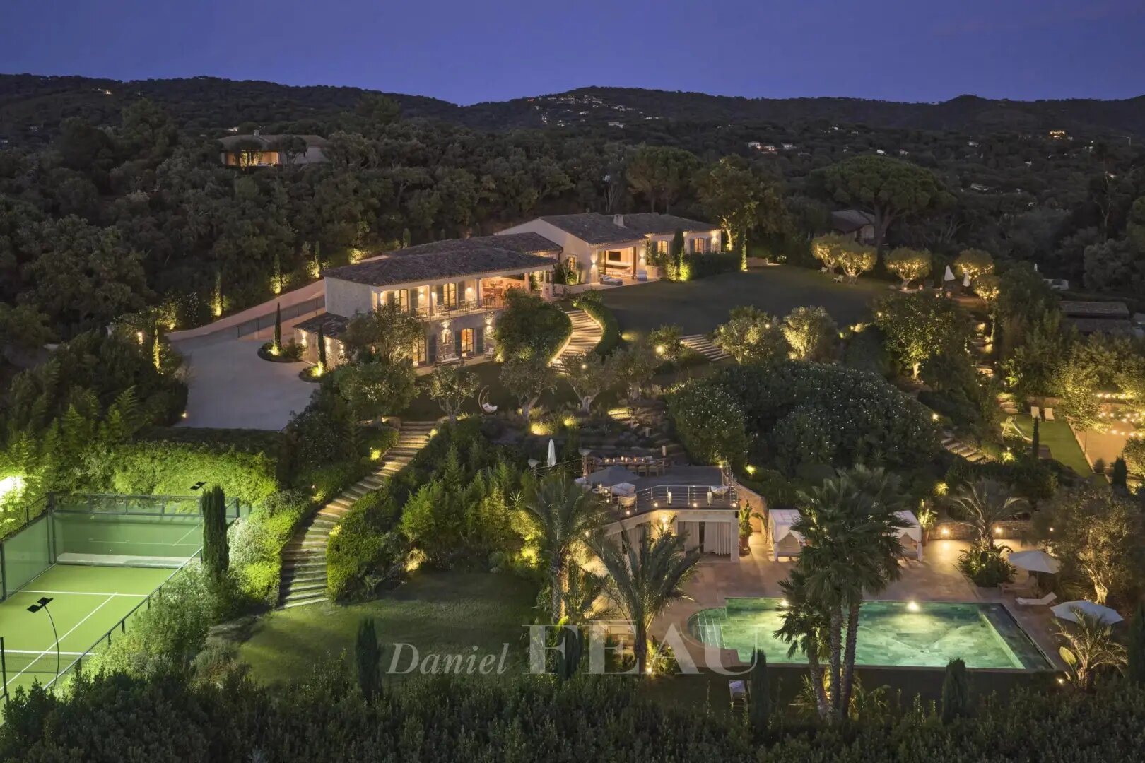 Maison à louer, 570m², La Croix-Valmer