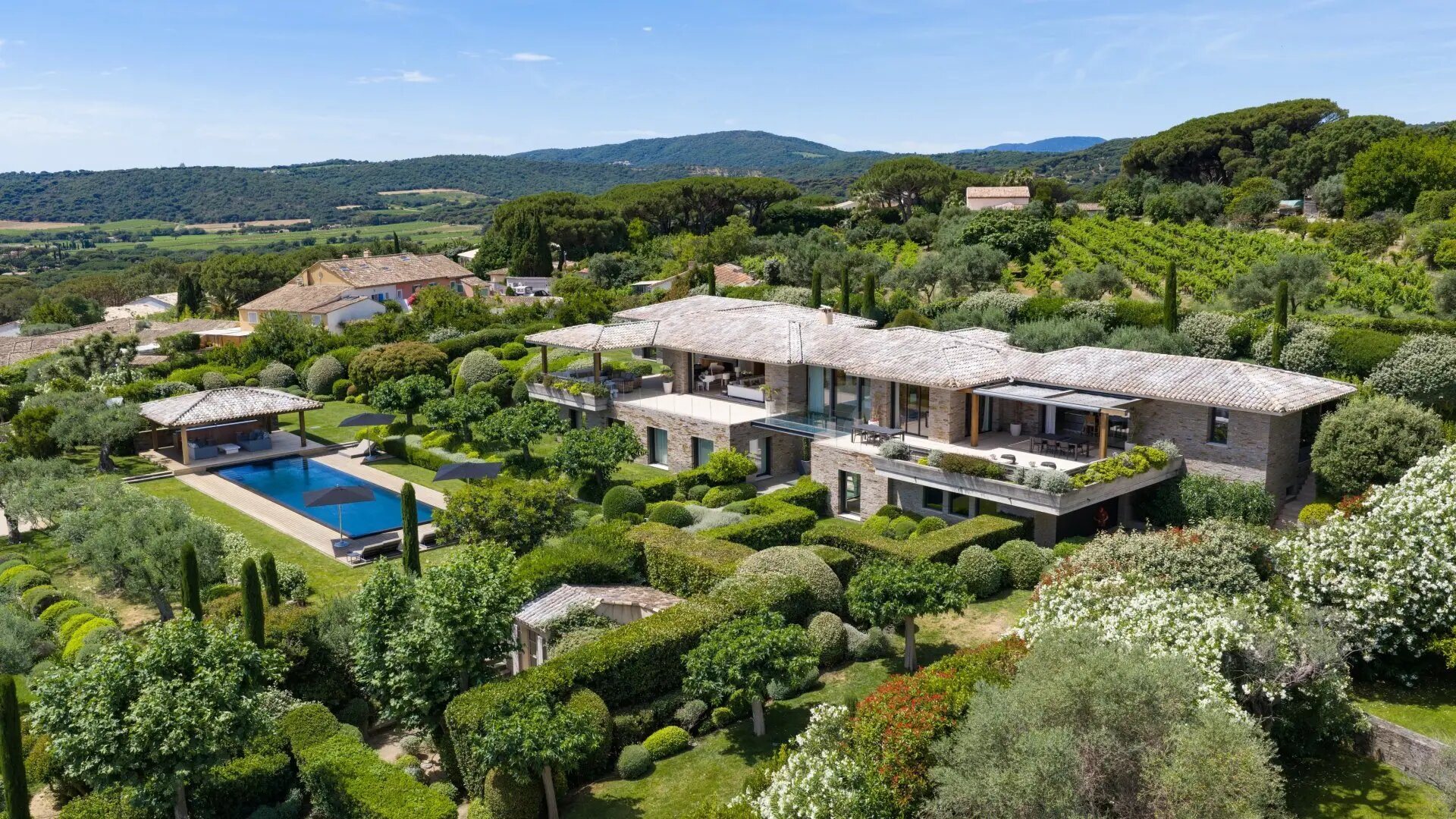 Maison à louer, 750m², Saint-Tropez