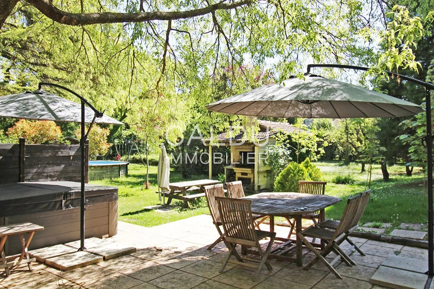 Maison à vendre, 244m², Laragne-Montéglin