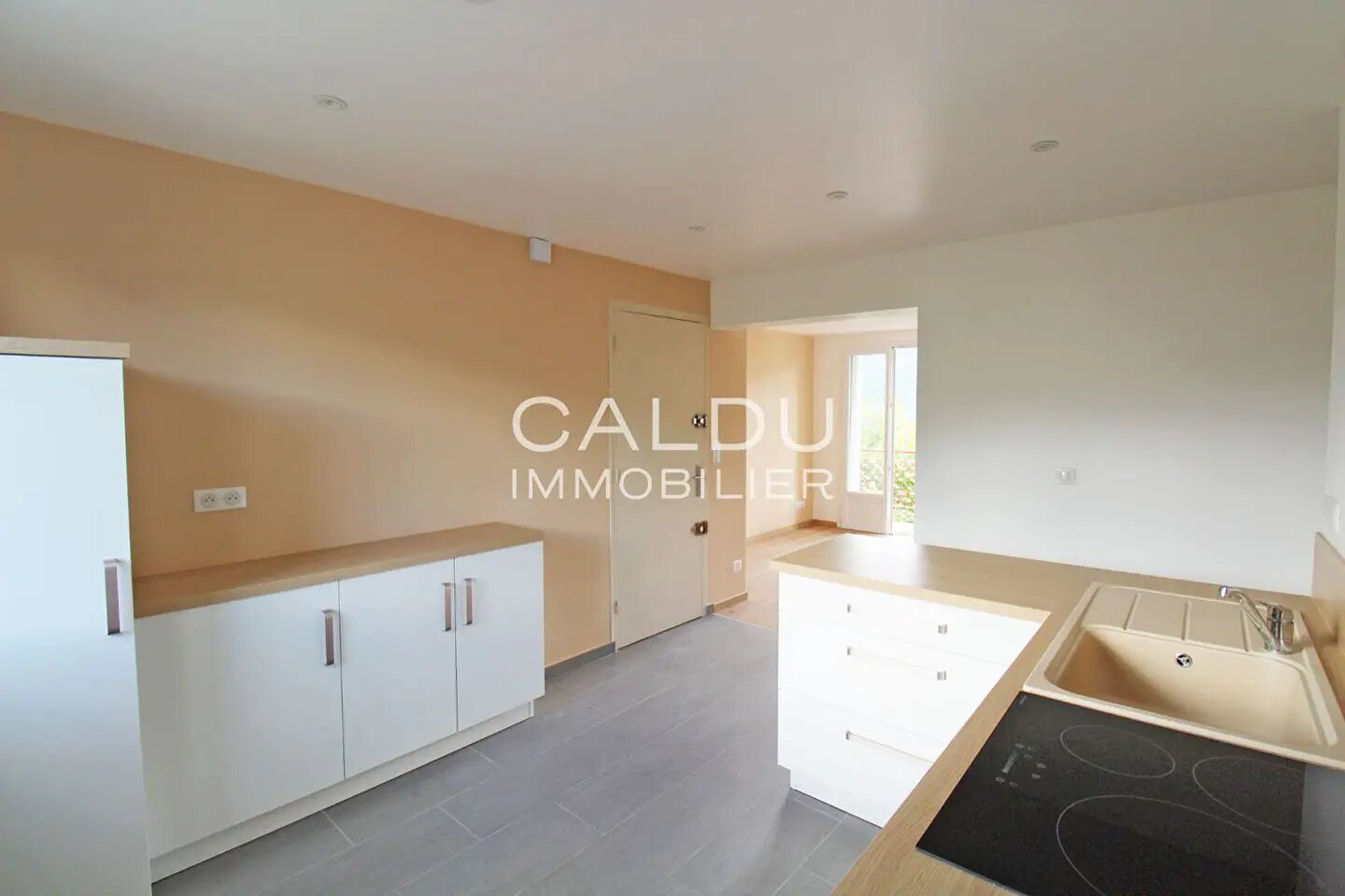 Appartement à vendre, 69m², Laragne-Montéglin