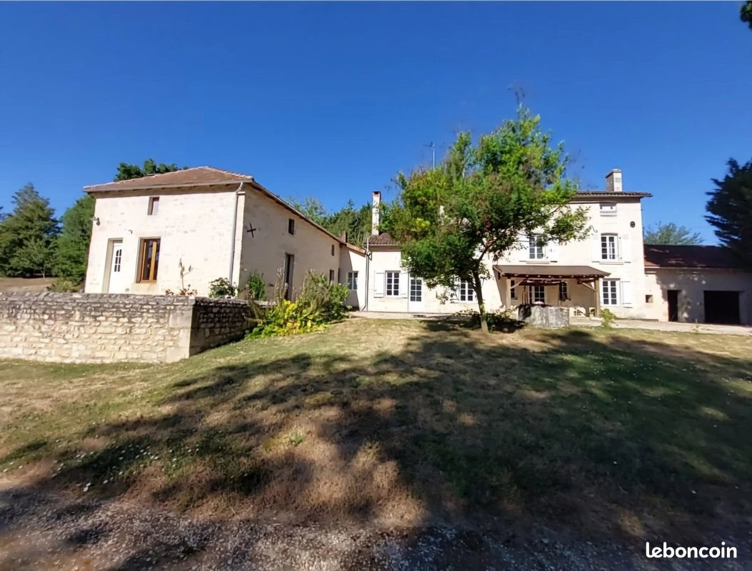 Maison à vendre, 302m², Valdivienne