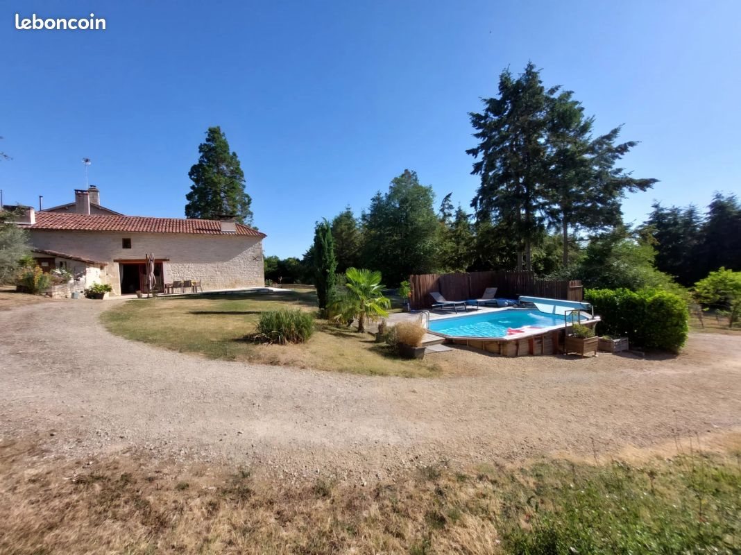 Maison à vendre, 302m², Valdivienne
