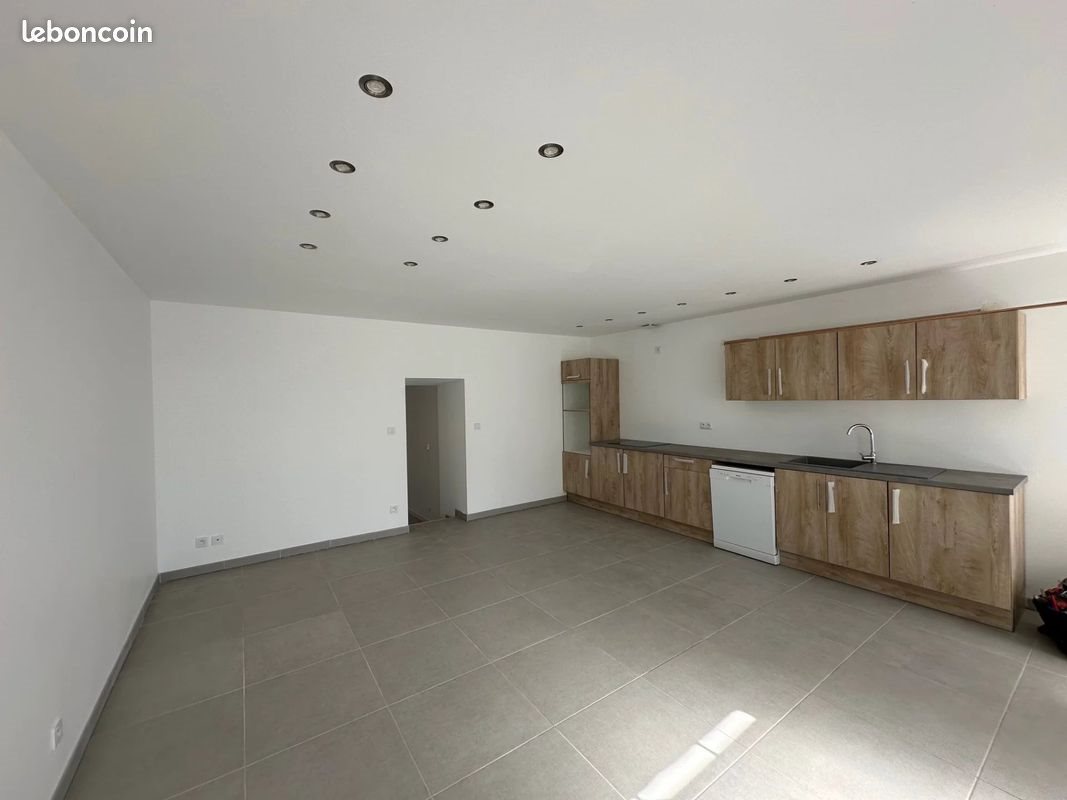 Maison à vendre, 115m², Joussé