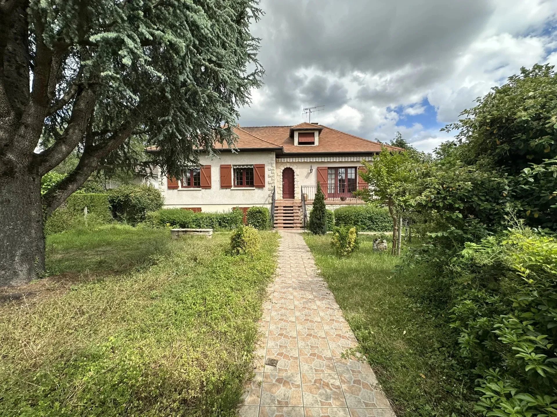 Maison à vendre, 181m², Buxerolles