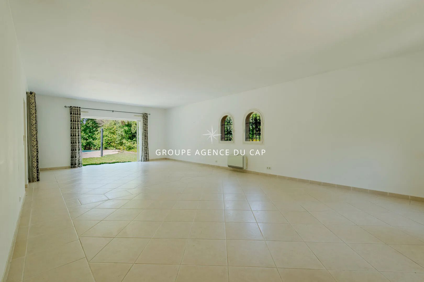 Maison à vendre, 230m², Saint-Raphaël