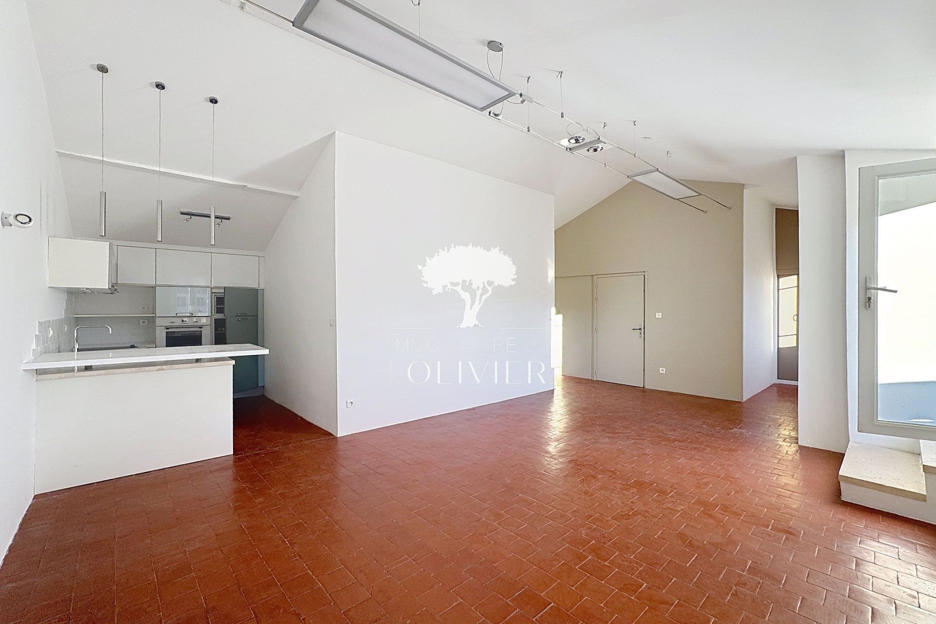 Appartement à louer, 71m², Apt