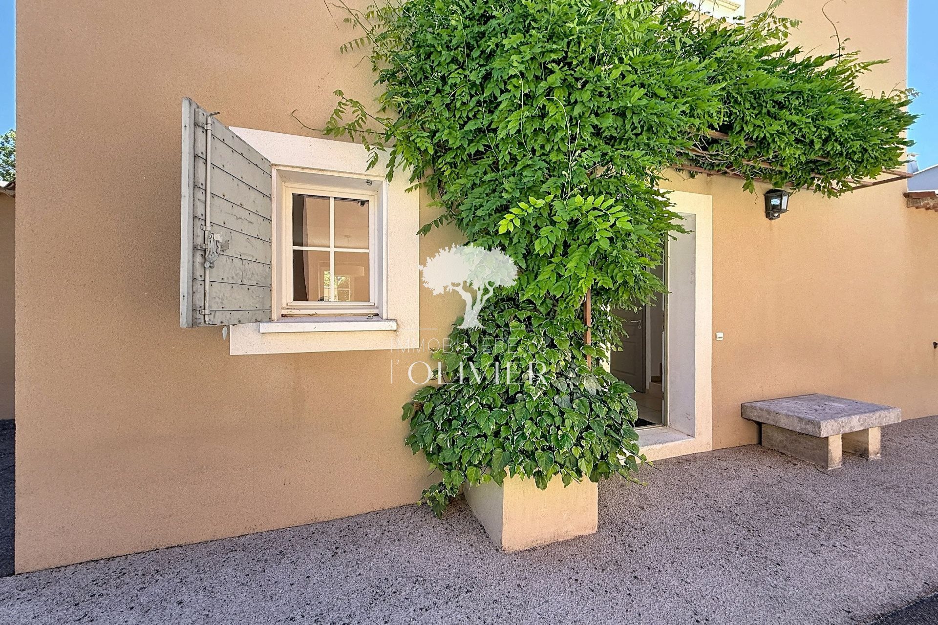 Maison à vendre, 114m², Saint-Saturnin-lès-Apt