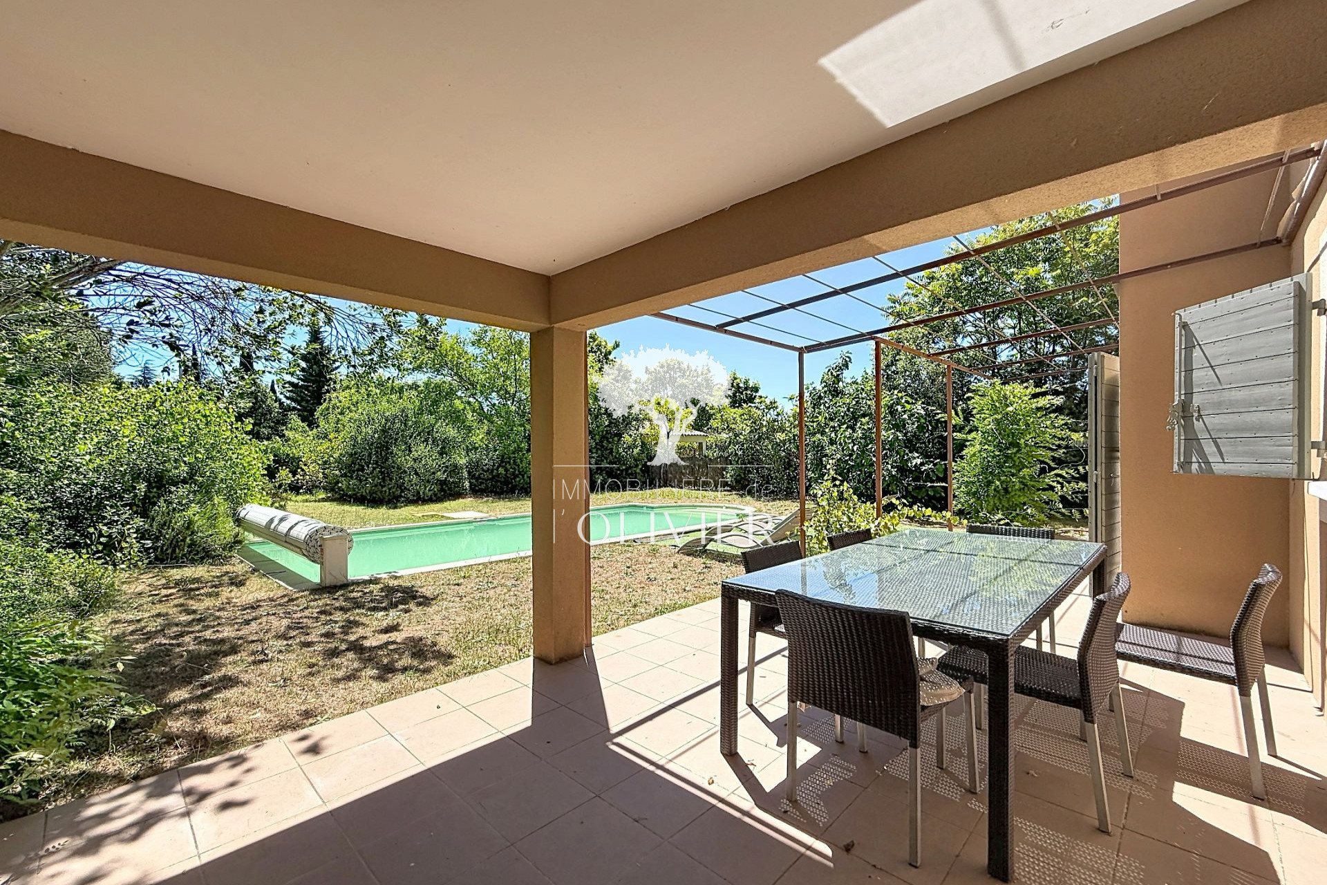 Maison à vendre, 114m², Saint-Saturnin-lès-Apt