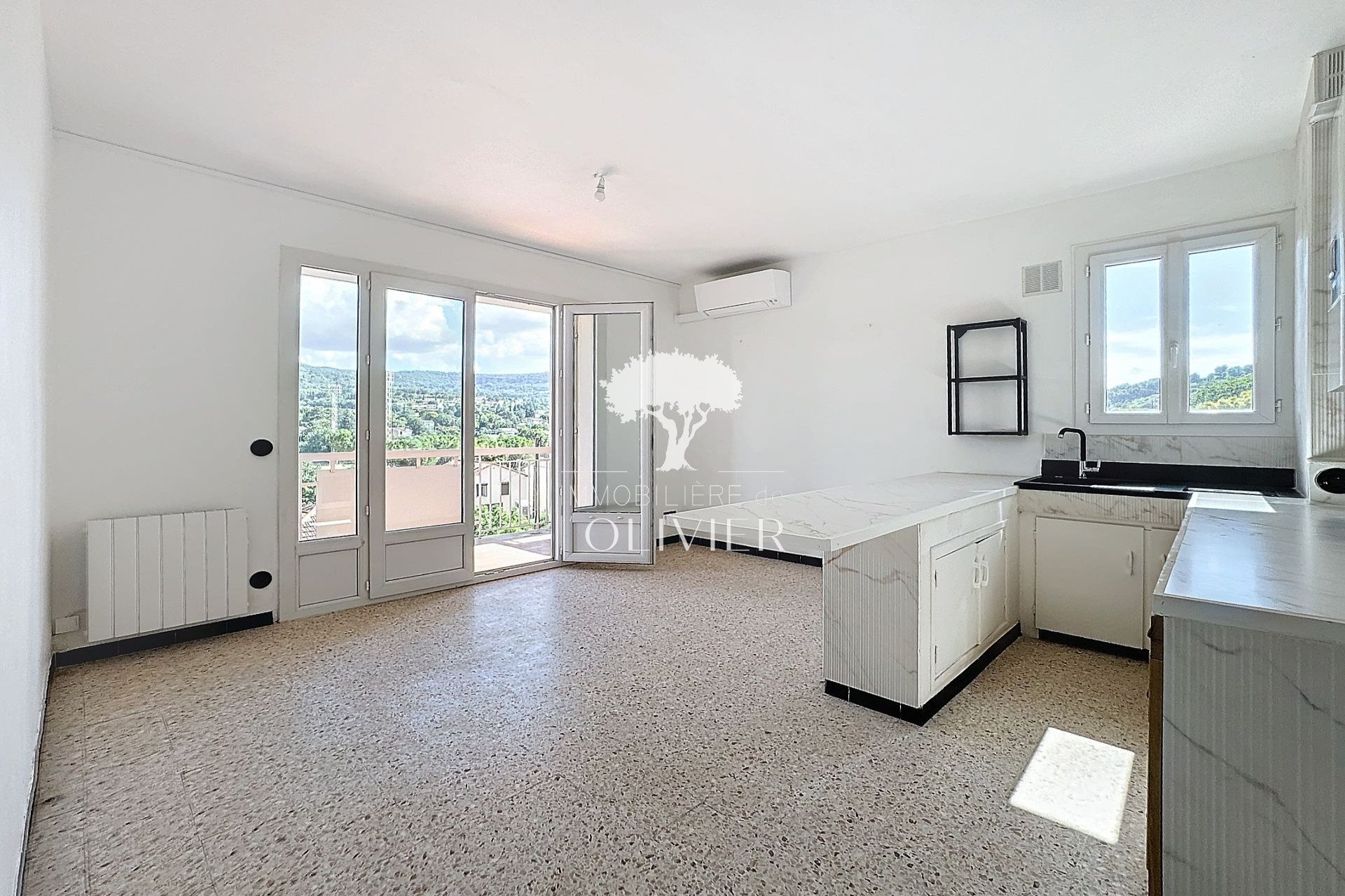 Appartement à louer, 38m², Apt