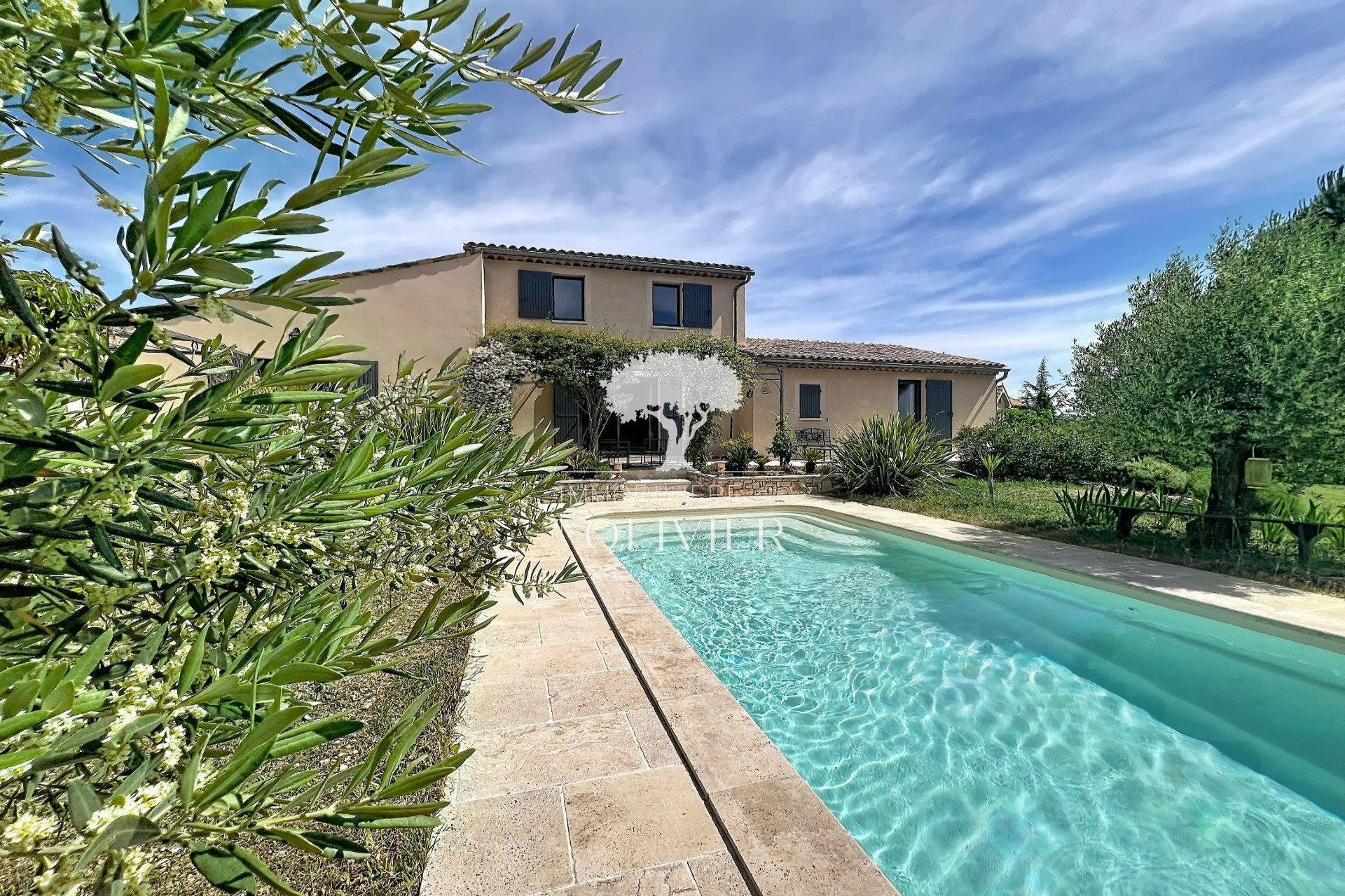 Maison à vendre, 170m², Simiane-la-Rotonde