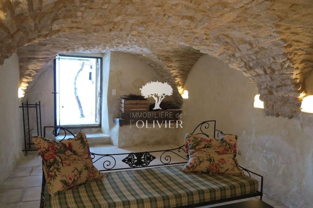 Maison à louer, 35m², Goult