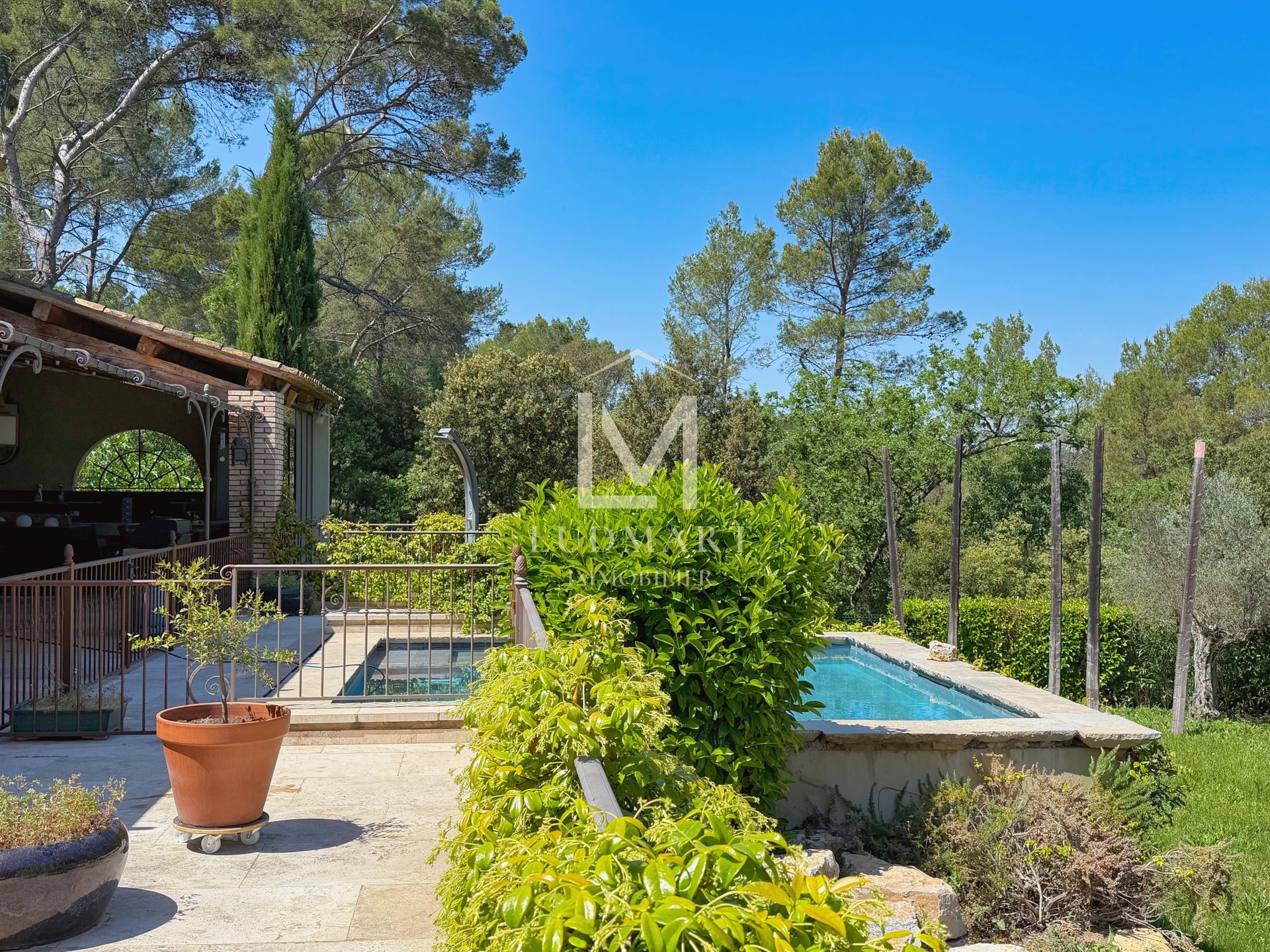 Maison à vendre, 180m², Le Thoronet