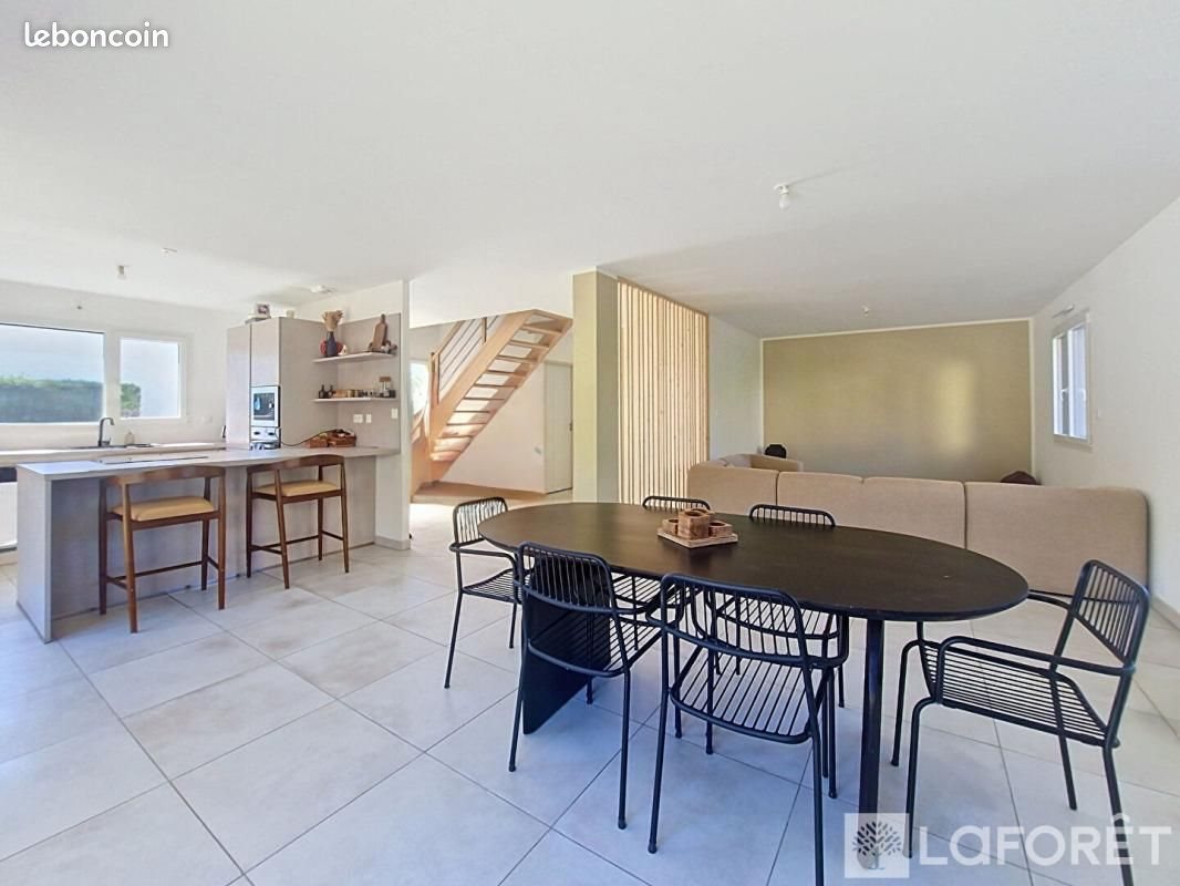 Maison à vendre, 122m², Colombier-Fontaine