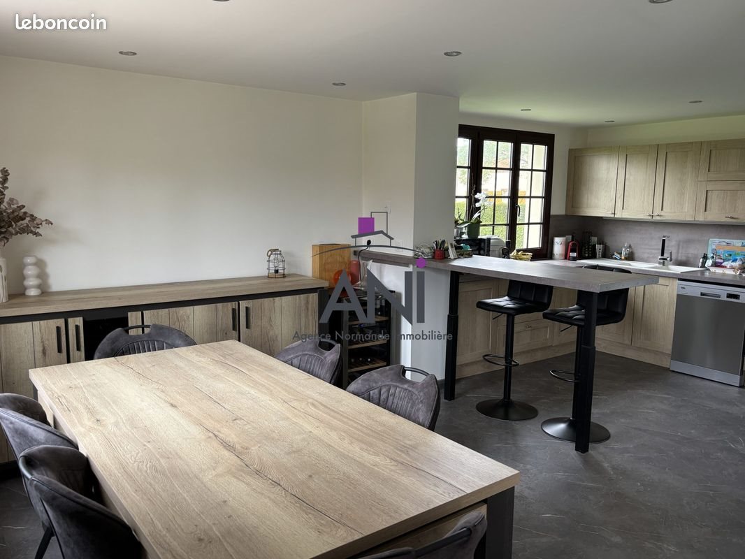Maison à vendre, 130m², Ambrumesnil