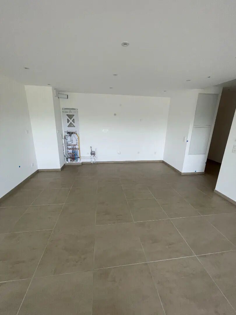 Appartement à louer, 3m², Rumilly