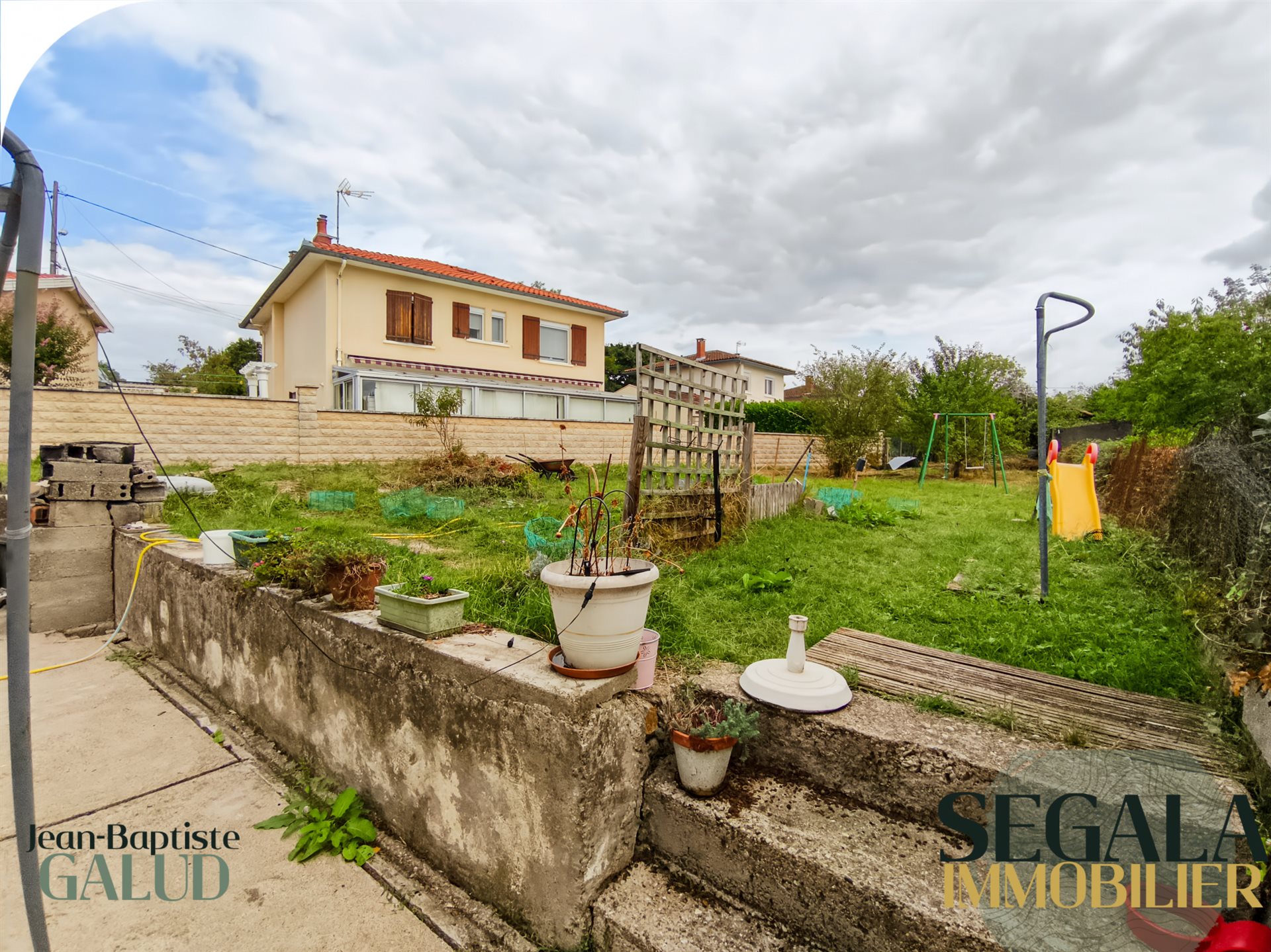 Maison à vendre, 106m², Saint-Benoît-de-Carmaux