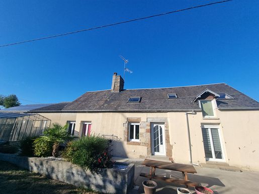 Maison 6 pièces 106 m² · à Poilley · 106 m² · 187 500 €