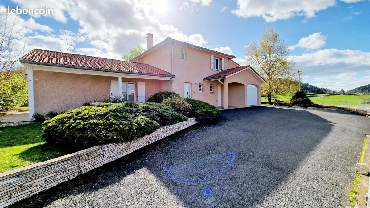 Maison à vendre, 150m², Lantriac