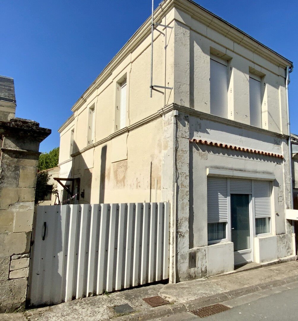 Maison à vendre, 132m², Nieul-le-Virouil