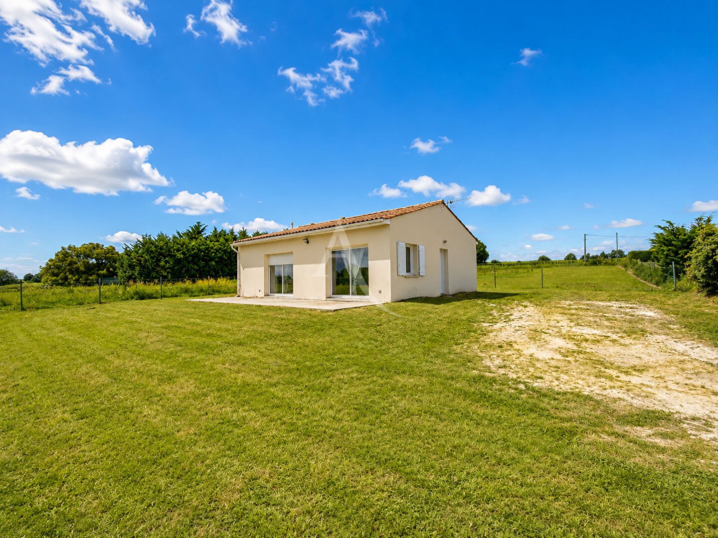 Maison à vendre, 80m², Saint-Bonnet-sur-Gironde
