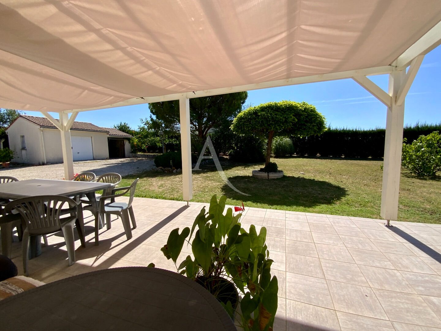 Maison à vendre, 170m², Saint-Simon-de-Bordes