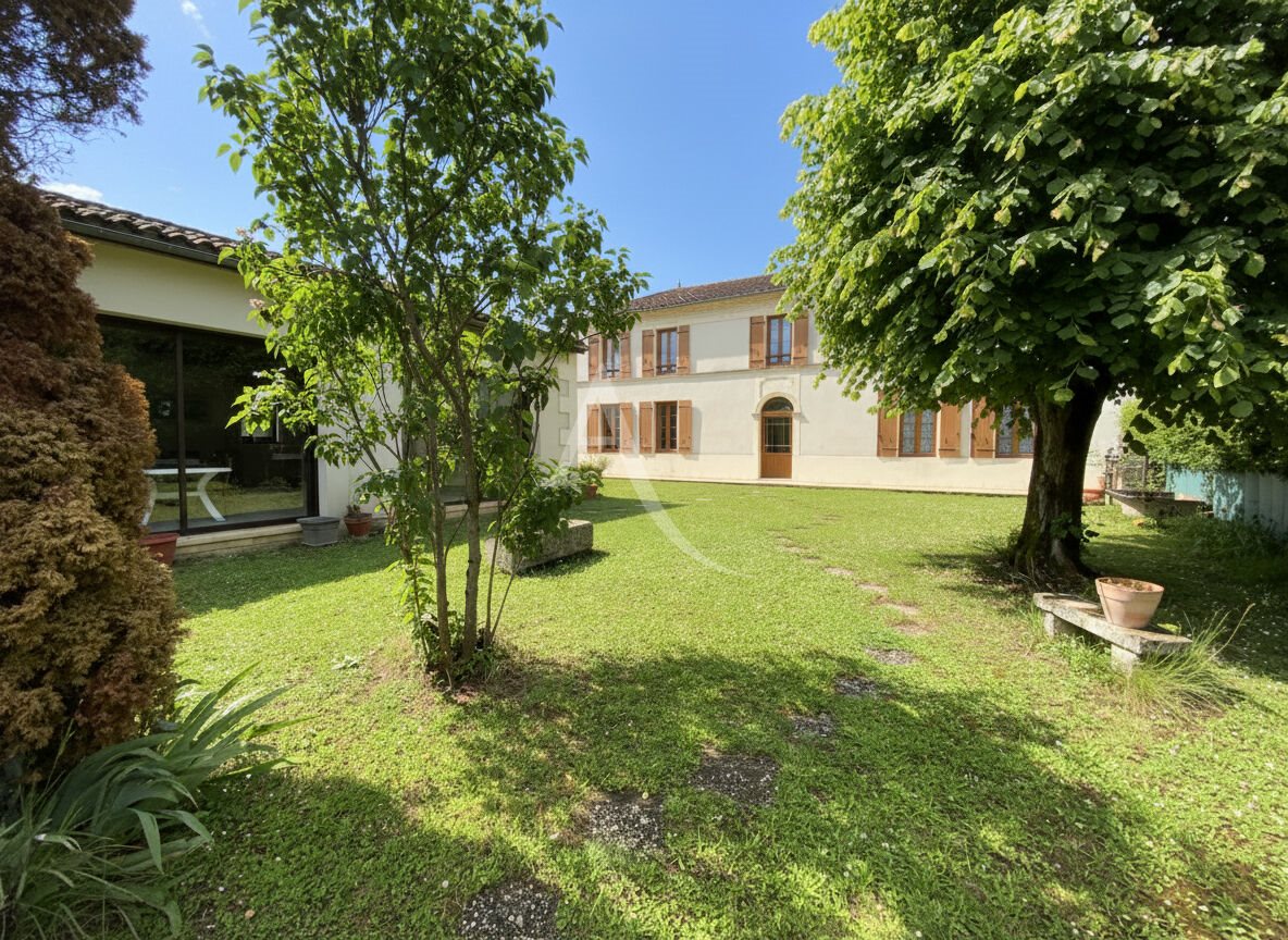 Maison à vendre, 165m², Mirambeau