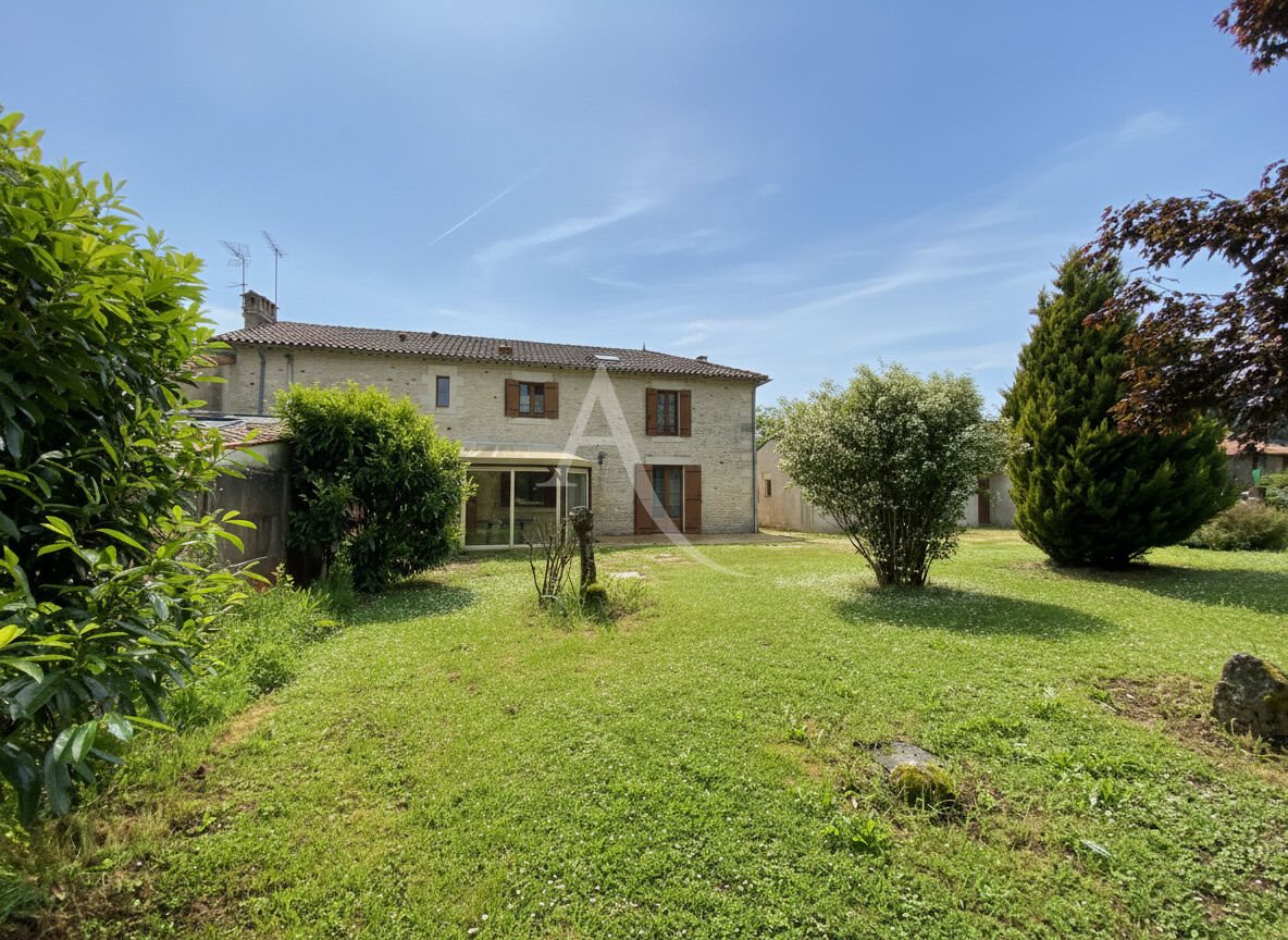 Maison à vendre, 165m², Mirambeau