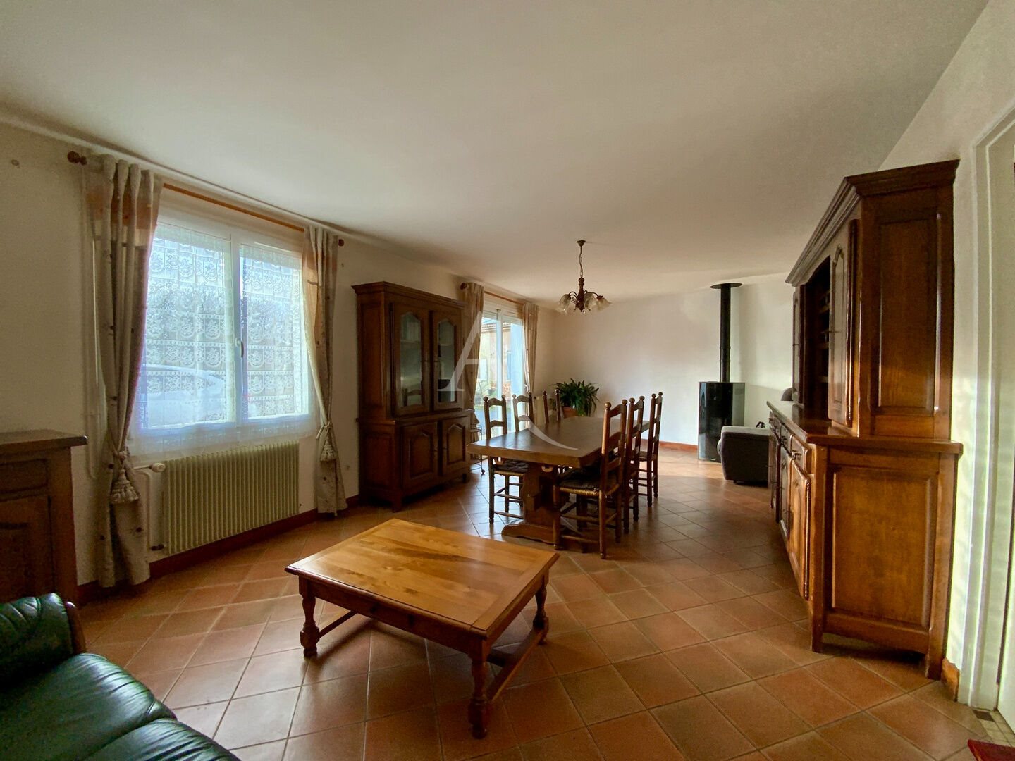 Maison à vendre, 106m², Saint-Genis-de-Saintonge