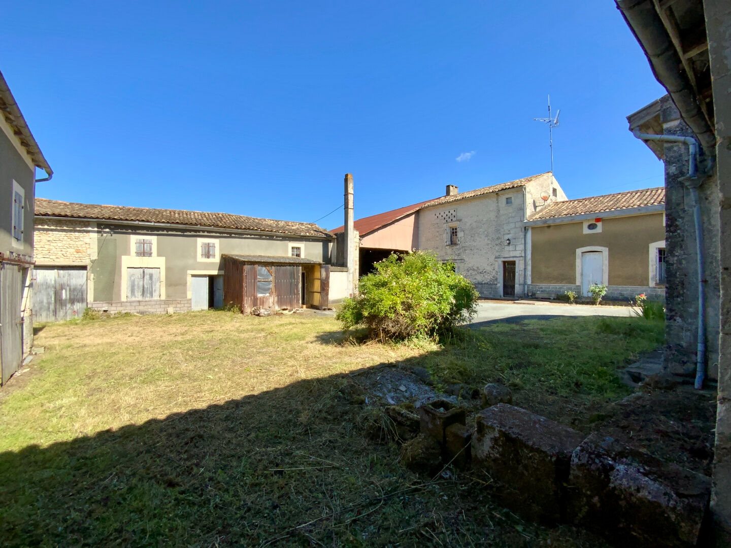 Maison à vendre, 137m², Saint-Ciers-du-Taillon