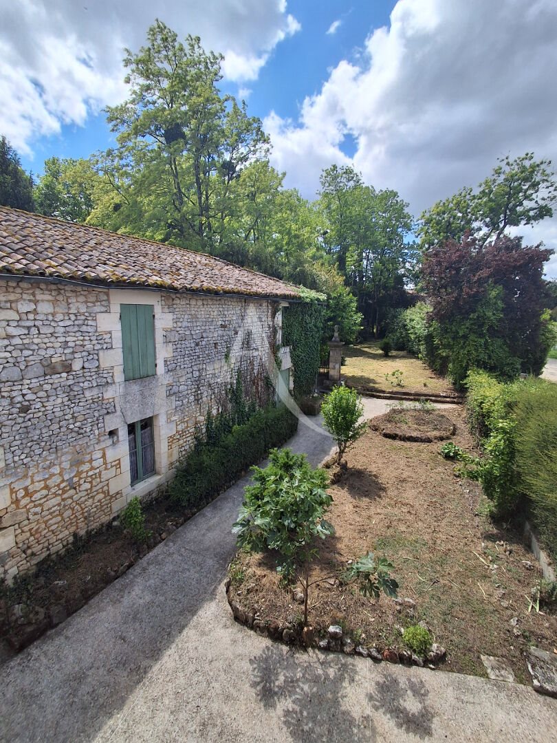 Maison à vendre, 190m², Jonzac