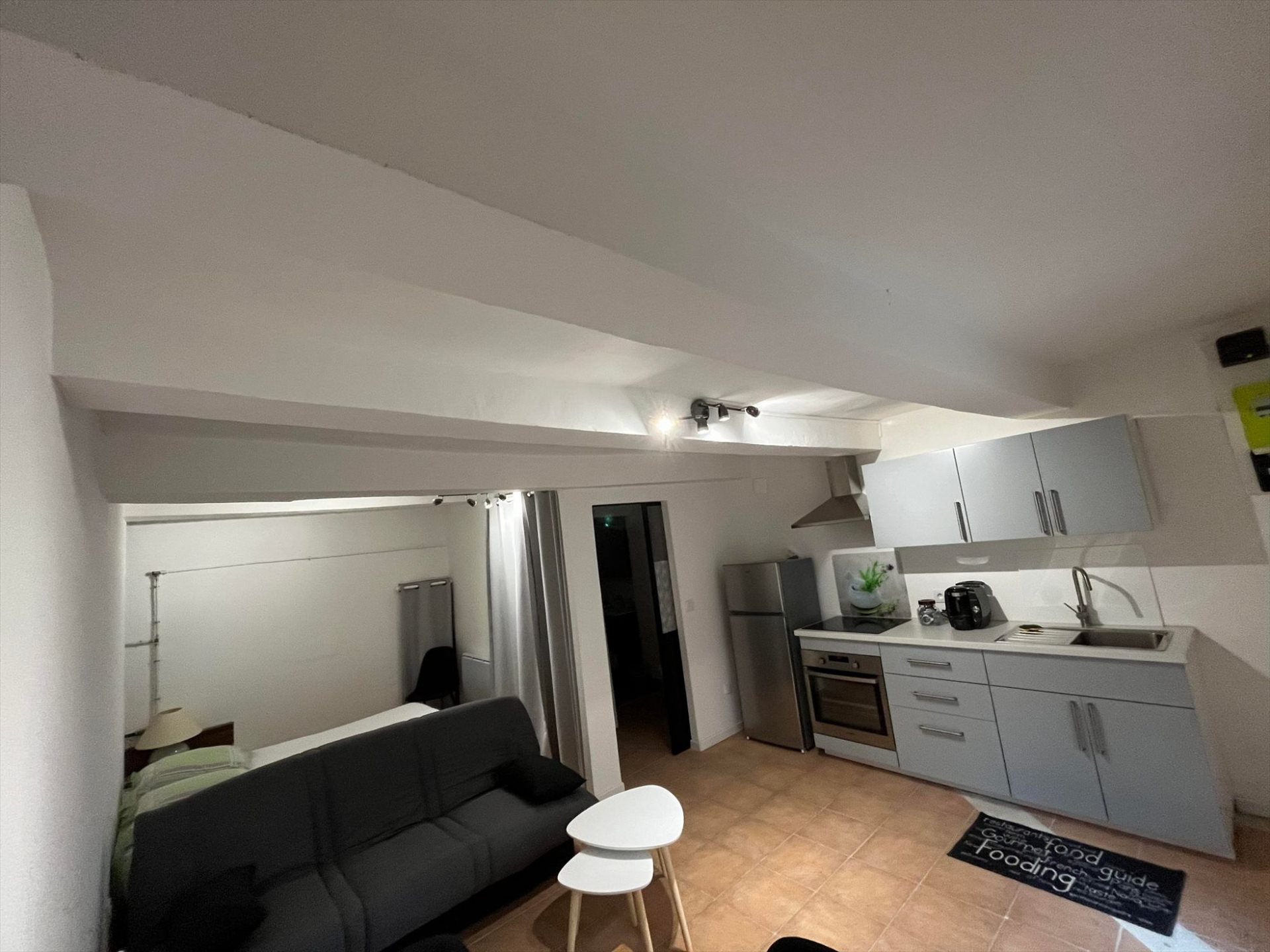 Appartement à louer, 27m², Mirabeau