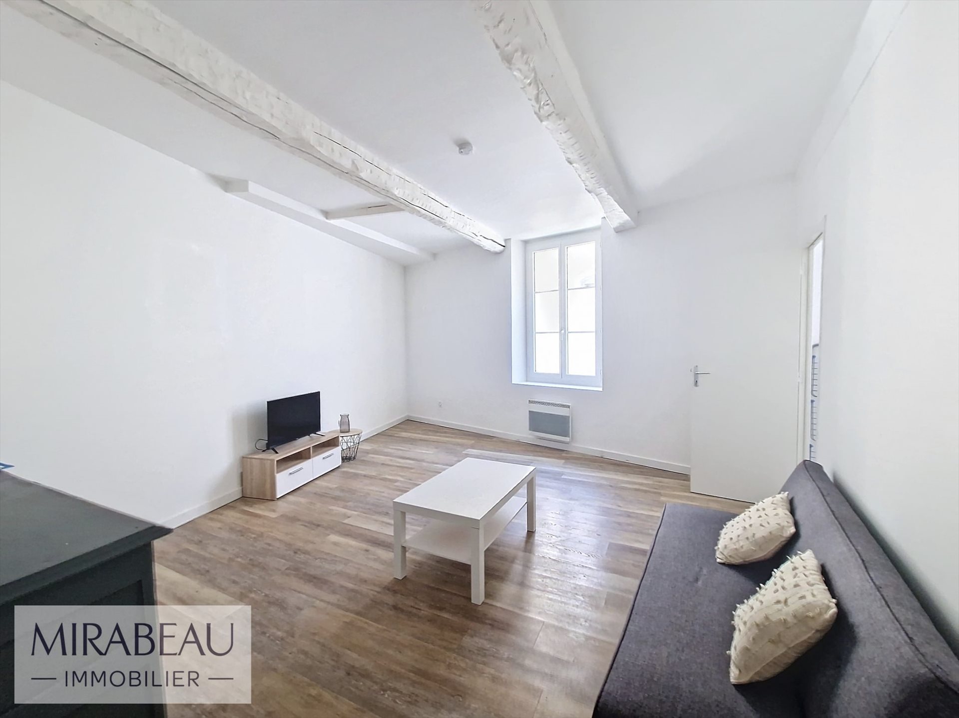 Appartement à louer, 38m², Apt