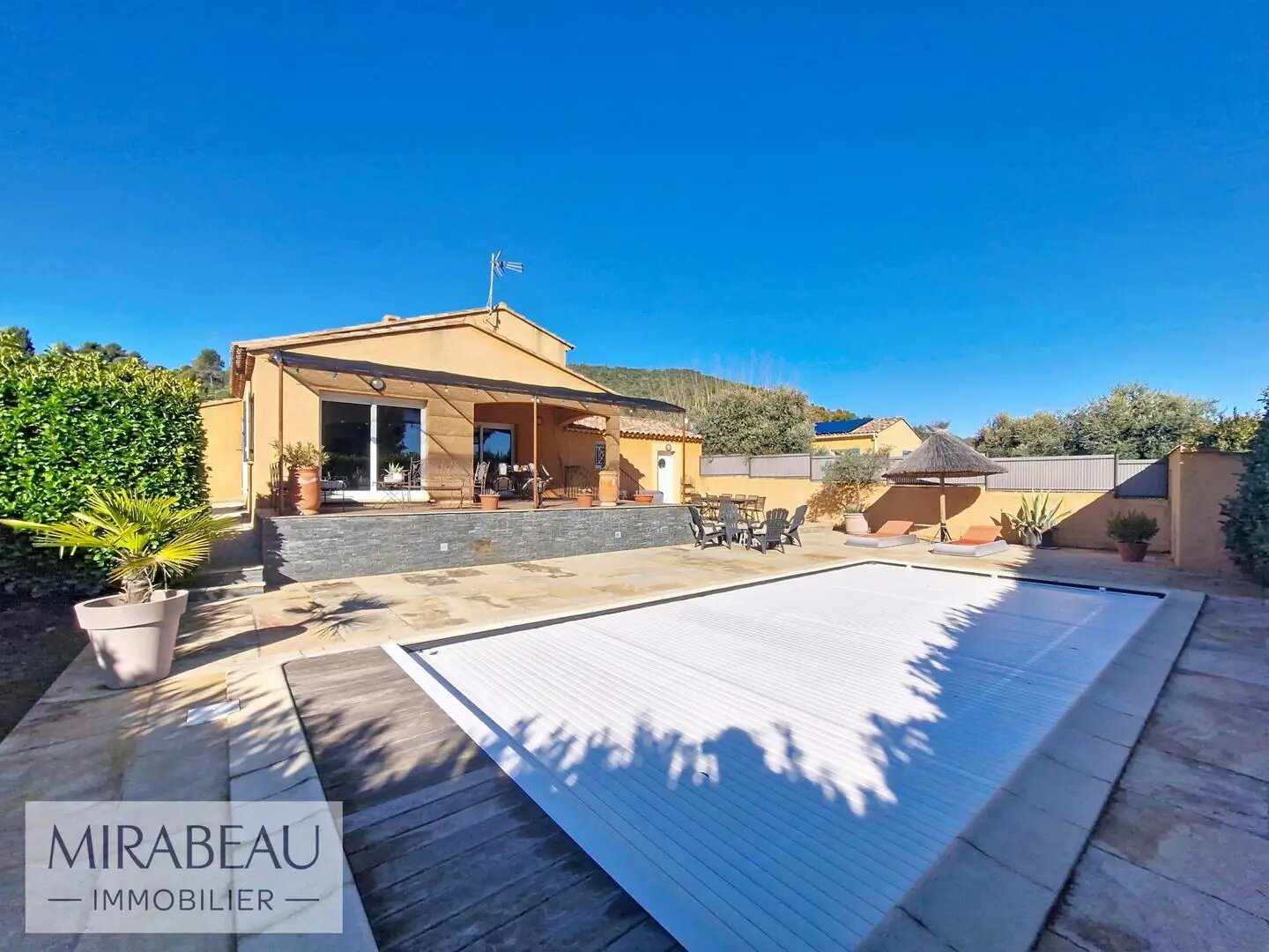 Maison à vendre, 150m², Corbières-en-Provence