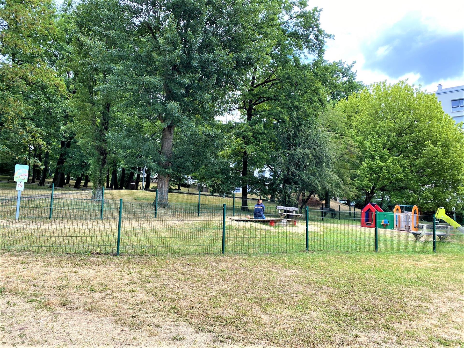 Appartement à louer, 70m², Garches