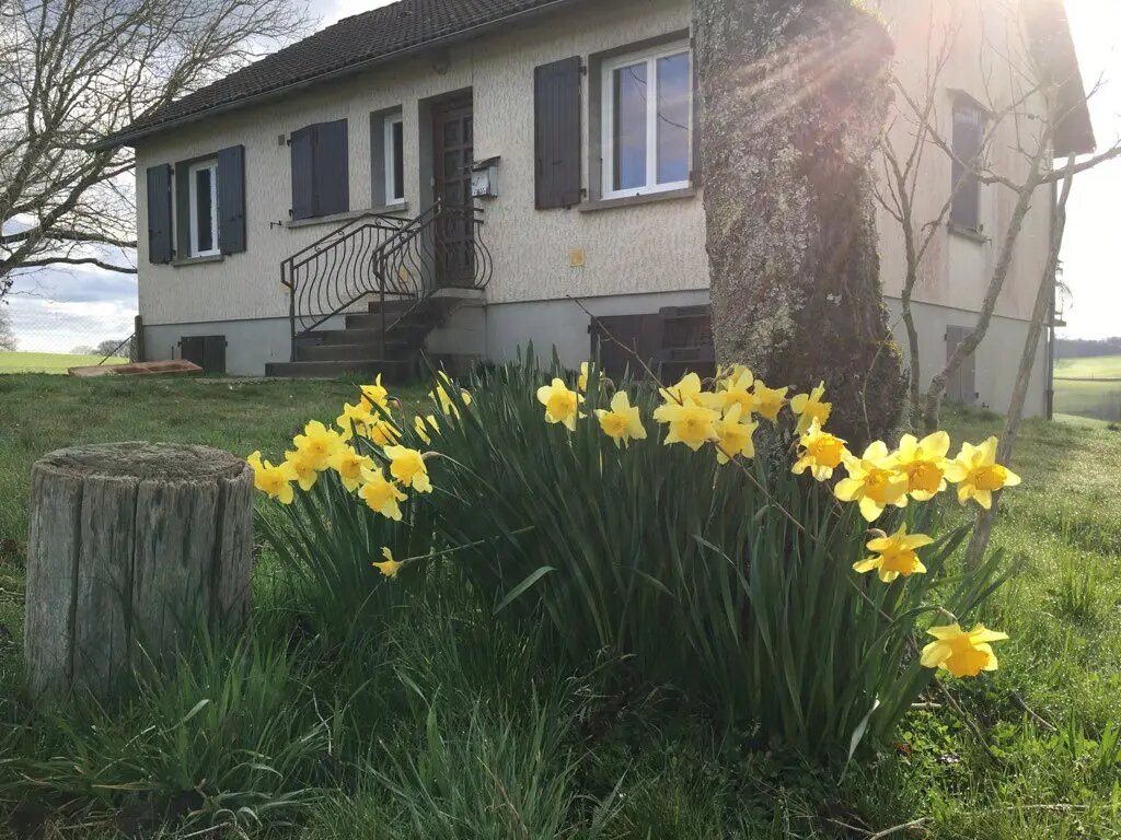 Maison à louer, 87m², Lubersac