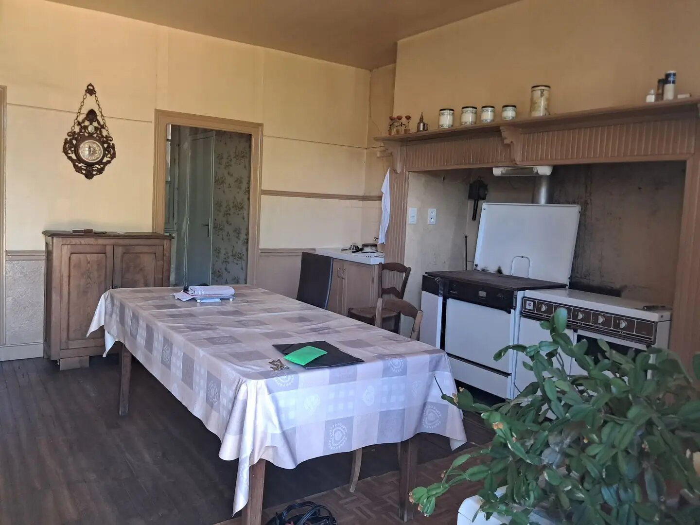 Maison à vendre, 104m², Saint-Cyr-les-Champagnes