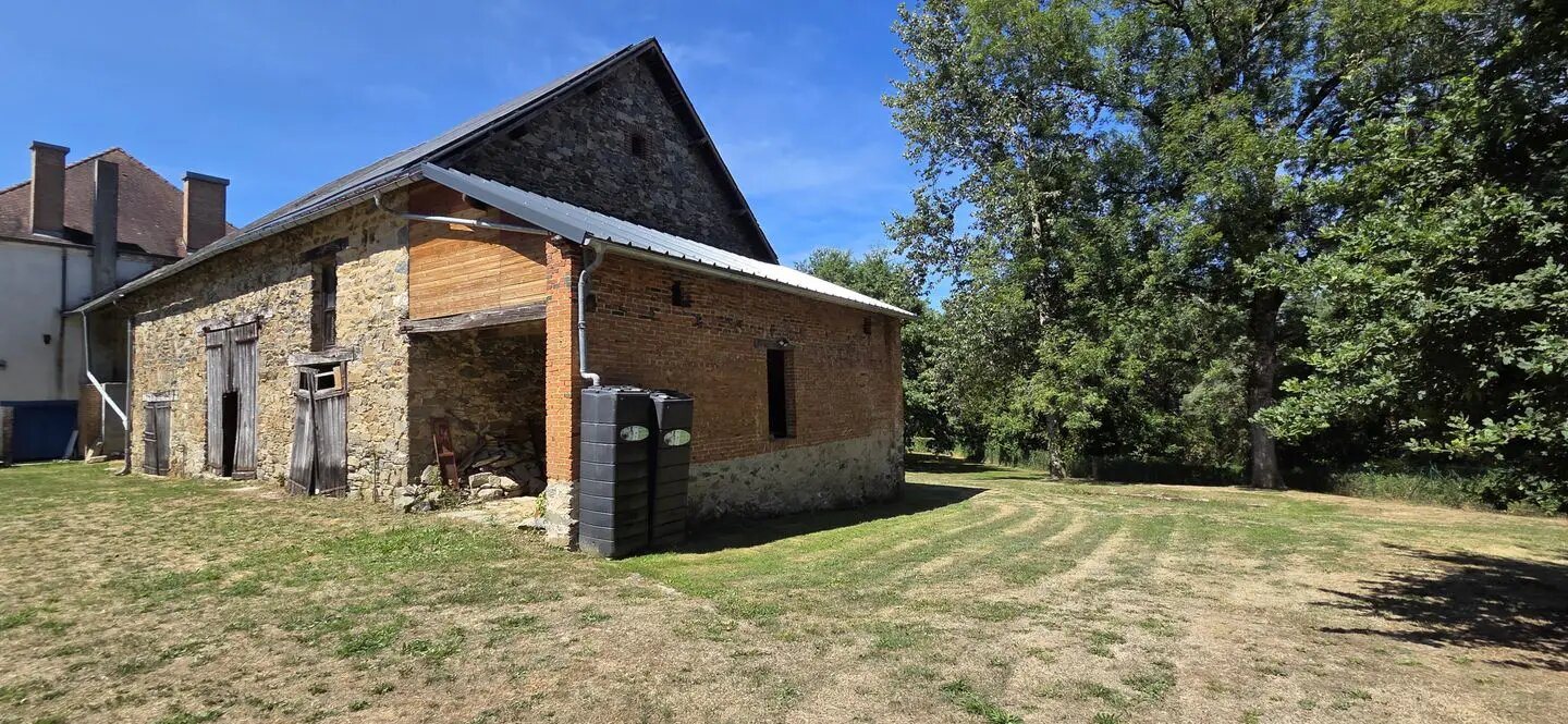 Maison à vendre, 179m², Lubersac