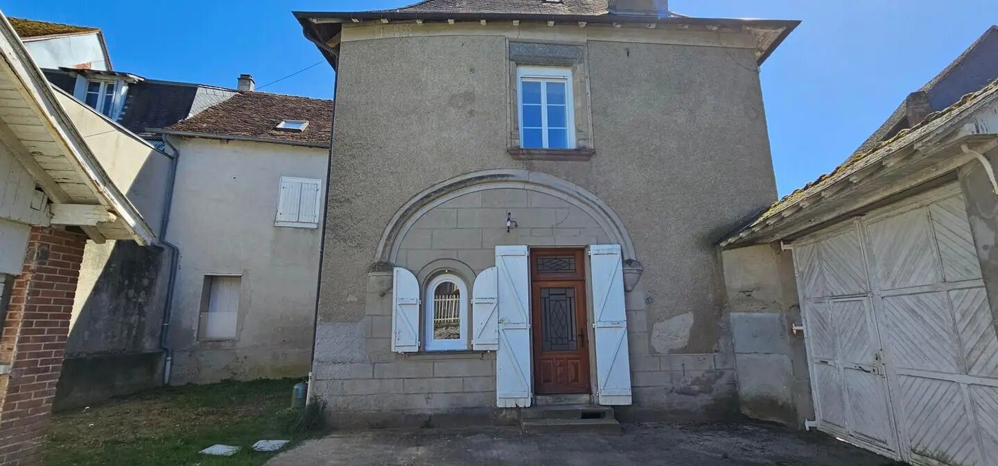 Maison à vendre, 170m², Lubersac