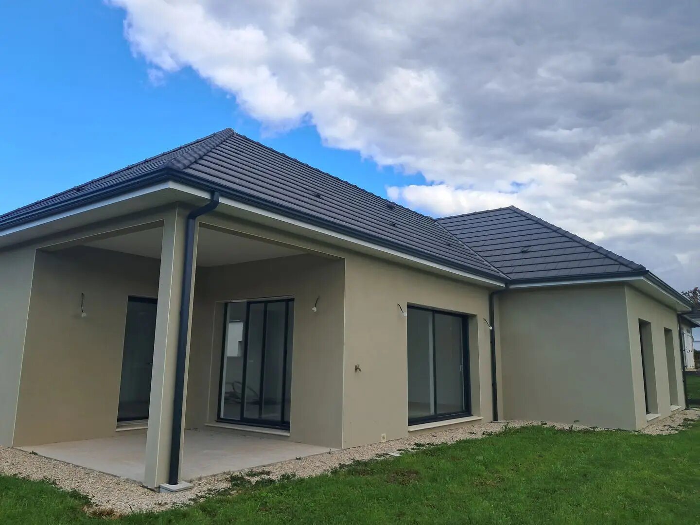 Maison à vendre, 115m², Saint-Pantaléon-de-Larche