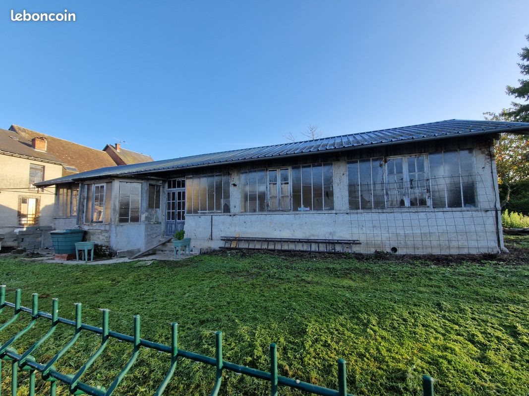 Maison à vendre, 95m², Lubersac