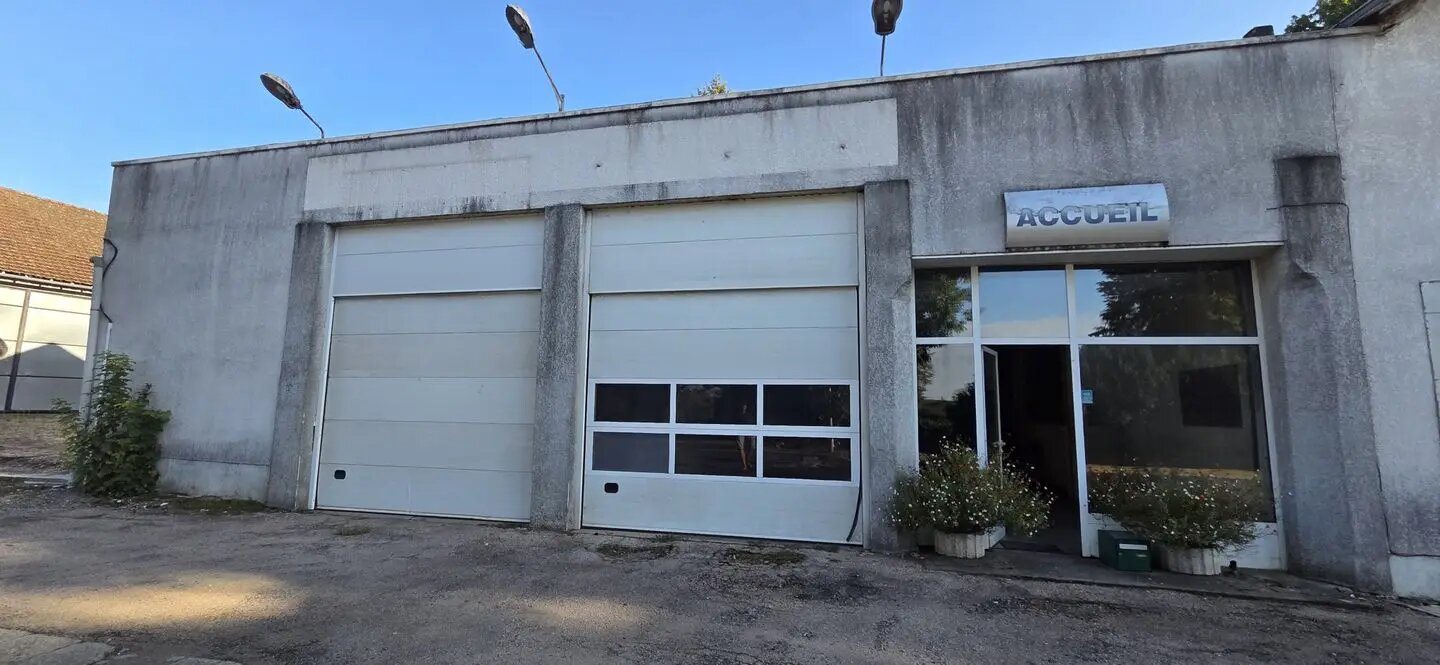 Maison à vendre, 500m², Lubersac