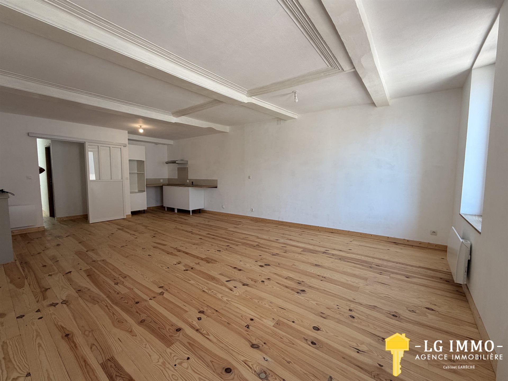 Appartement à louer, 120m², Mirambeau
