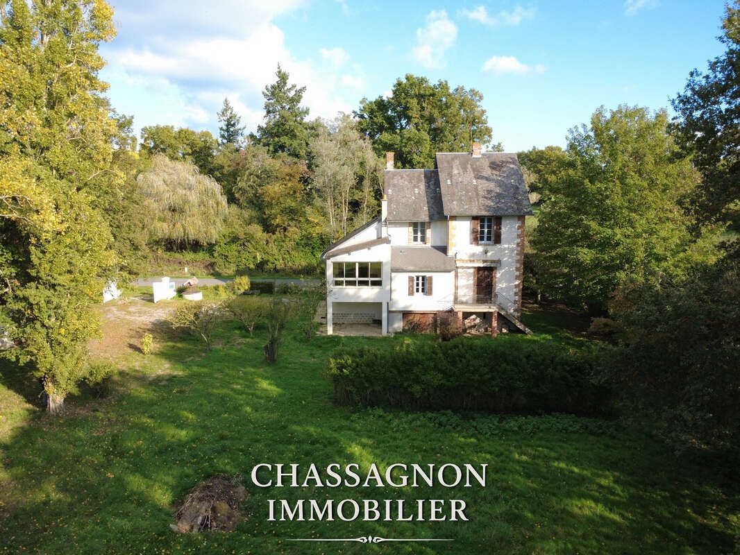 Maison à vendre, 170m², Dornes